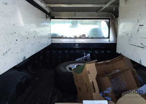 2000 Ford F-150 Work Series/Xl/Xlt z USA, uszkodzony, nr VIN 2FTRF18W1YCA42685